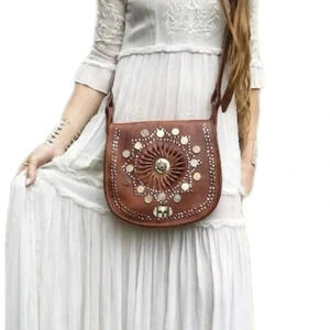 VINTAGE HIPPIE Western LEATHER GYPSIE COINS CROSSBODY Bag, Women's OS